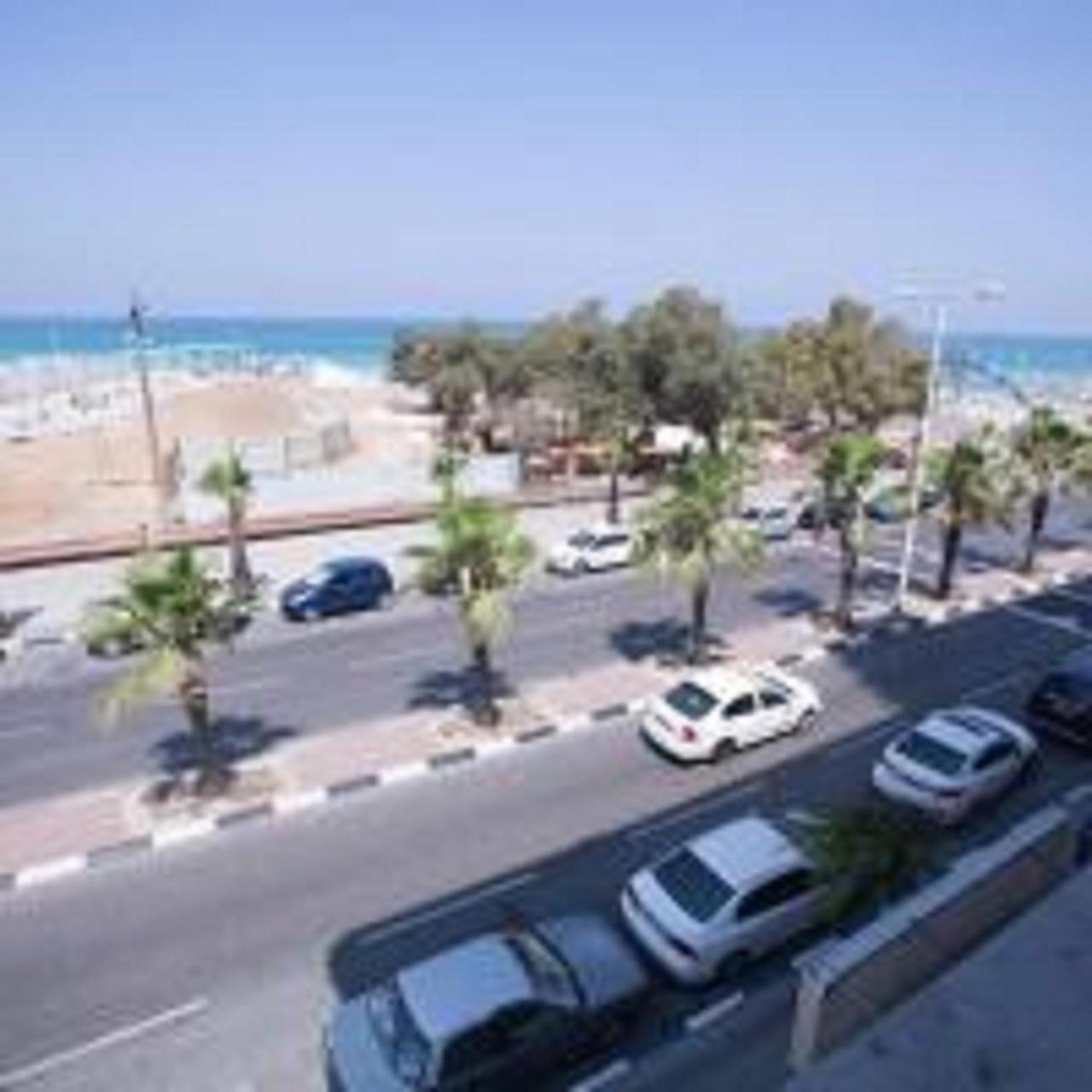 Spat Apartments Bat Yam Exteriör bild